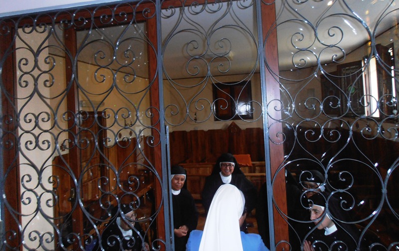 7 -návštěva kontemplativního kláštera sester paulánek